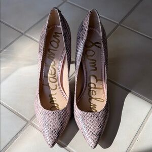 Sam Edelman Hazel Pointed Toe Pump size 8 1/2